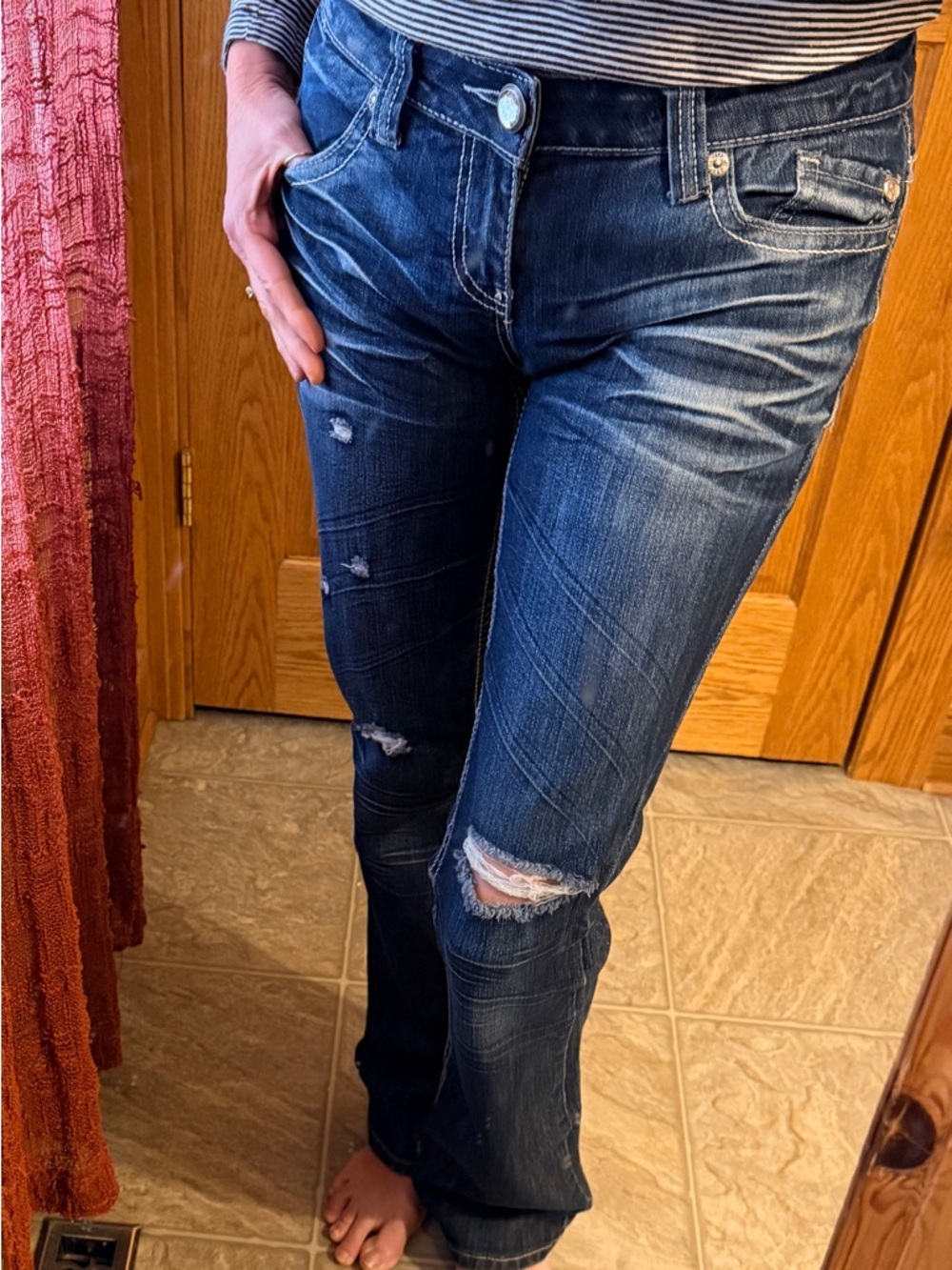 ZANADI 9 Dark Wash Distressed Women's Jeans Low Waist Comfort Stretch JJA371S4